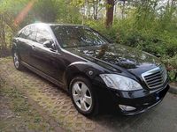 Gebraucht Mercedes S500 387 PS (284 kW) 2007 Schwarz Limousine