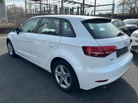 Gebraucht Audi A3 150 PS (110 kW) 2019 Weiß Limousine