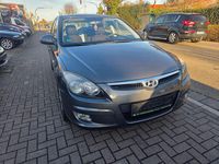 Gebraucht Hyundai i30 Edition+ 109 PS (80 kW) 2010 Schwarz Limousine