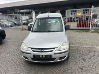 Gebraucht Opel Combo Edition 97 PS (71 kW) 2006 Silber Van / Kleinbus