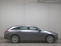 Gebraucht Mercedes CLA180 Shooting Brake 116 PS (85 kW) 2020 Grau Kombi