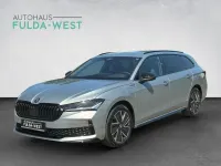 Neu Skoda Superb SportLine 204 PS (150 kW) 2026 Silber Kombi