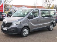 Second-hand Renault Trafic Expression 145 CP (106 kW) 2016 Gri Monovolum