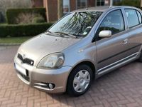 Gebraucht Toyota Yaris 106 PS (77 kW) 2002 Grau Kleinwagen