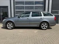 Gebraucht Skoda Octavia 140 PS (102 kW) 2013 Grau Kombi