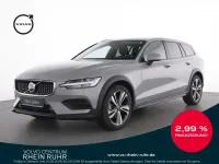 Gebraucht Volvo V60 CC 145 PS (106 kW) 2024 Kombi