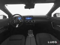 Gebraucht Mercedes A200 Progressive 163 PS (119 kW) 2025 Weiß Limousine