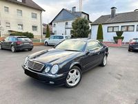 Gebraucht Mercedes CLK230 197 PS (144 kW) 2000 Blau Coupé