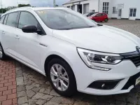 Gebraucht Renault Mégane LIMITED 140 PS (102 kW) 2019 Weiß Limousine