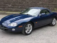 Gebraucht Jaguar XK8 298 PS (219 kW) 2003 Blau Cabrio