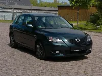 Usata Mazda 3 Active 105 CV (77 kW) 2006 Verde Utilitaria
