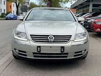 Second-hand VW Phaeton 239 CP (175 kW) 2010 Argintiu Berlinǎ