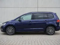 Neu VW Touran 150 PS (110 kW) 2026 Atlantik blue metallic Van / Kleinbus