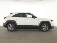 Gebraucht Mazda MX30 Ad'Vantage 106 kW (145 PS) 2023 Arctic white SUV