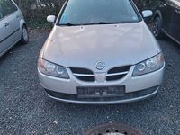 Gebraucht Nissan Almera Acenta 98 PS (72 kW) 2003 Silber Limousine