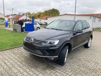 gebraucht VW Touareg 3.0 V6 TDI Klimasitze StandHZ aut.AHK Vollaust