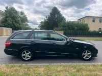 Gebraucht Mercedes E220 Avantgarde 170 PS (125 kW) 2010 Schwarz Kombi