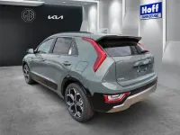 Neu Kia Niro Spirit 129 PS (94 kW) 2026 Grün SUV