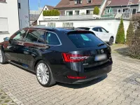 Gebraucht Skoda Superb 190 PS (139 kW) 2016 Schwarz Kombi