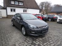 Gebraucht Opel Astra Active 116 PS (85 kW) 2013 Grau Limousine