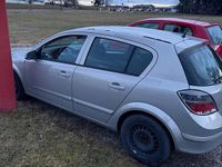 Gebraucht Opel Astra 90 PS (66 kW) 2008 Grau Limousine