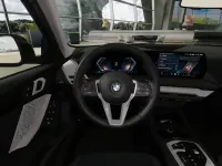 Neu BMW 118 170 PS (125 kW) 2026 Schwarz Kleinwagen