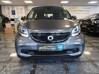 Gebraucht Smart ForFour 71 PS (52 kW) 2017 Schwarz Kleinwagen