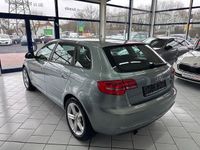 Gebraucht Audi A3 Attraction 102 PS (75 kW) 2009 Grau Kleinwagen