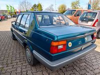 Używany VW Jetta 75 KM (55 kW) 1984 Niebieski Sedan/Limuzyna