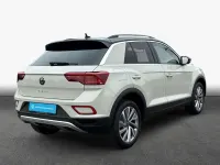 Gebraucht VW T-Roc Move 150 PS (110 kW) 2025 Grau SUV