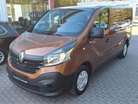 Gebraucht Renault Trafic Komfort 150 PS (110 kW) 2018 Braun Van / Kleinbus