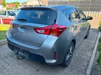 Gebraucht Toyota Auris 133 PS (97 kW) 2014 Grau Limousine