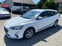 Gebraucht Ford Focus Cool & Connect 120 PS (88 kW) 2020 Weiß Kombi
