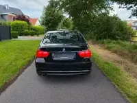 Gebraucht BMW 320 Sport Line 170 PS (125 kW) 2009 Schwarz Limousine
