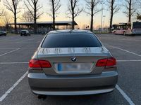 Gebraucht BMW 325 218 PS (160 kW) 2009 Beige Coupé