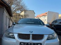 Gebraucht BMW 320 Advantage 177 PS (130 kW) 2007 Silber Kombi