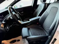 Gebraucht Mercedes A180 136 PS (100 kW) 2024 Weiß Limousine