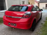 Gebraucht Opel Astra GTC 90 PS (66 kW) 2006 Rot Coupé