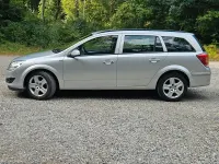 Gebraucht Opel Astra 90 PS (66 kW) 2009 Silber Kombi