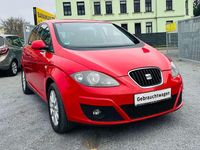Gebraucht Seat Altea Stylance 125 PS (91 kW) 2011 "emocion" rot Van / Kleinbus