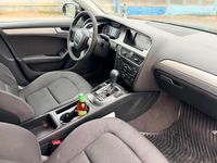 Gebraucht Audi A4 Comfort 143 PS (105 kW) 2011 Schwarz Kombi