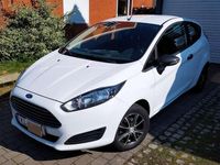 Gebraucht Ford Fiesta Ambiente 60 PS (44 kW) 2015 Weiß Limousine