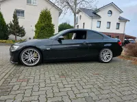 Gebraucht BMW 320 177 PS (130 kW) 2010 Schwarz Coupé