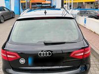Gebraucht Audi A4 143 PS (105 kW) 2013 Schwarz Kombi