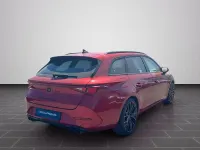 Używany Cupra Leon 310 KM (228 kW) 2021 Czerwony Sedan/Limuzyna