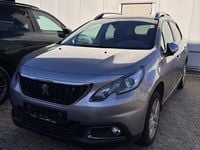 Gebraucht Peugeot 2008 Style 110 PS (80 kW) 2017 Silber SUV