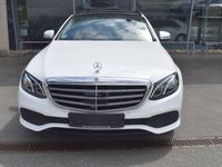 Gebraucht Mercedes E300 194 PS (142 kW) 2019 Weiß Kombi