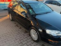 Gebraucht VW Passat 105 PS (77 kW) 2010 Schwarz Kombi