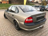 gebraucht Opel Vectra B 1.6i Limousine mit Anhängerkupplung