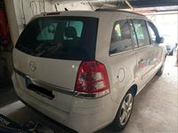 Gebraucht Opel Zafira 2011 Weiß Van / Kleinbus